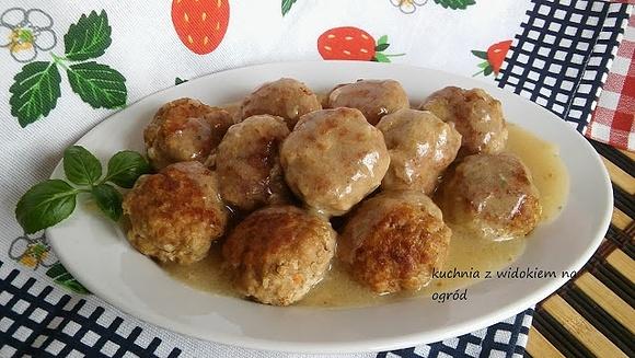 Pulpety w sosie własnym delikatne klopsiki mięsne