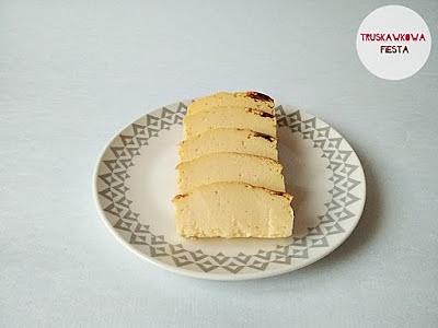 Serniczek budyniowo-bananowy