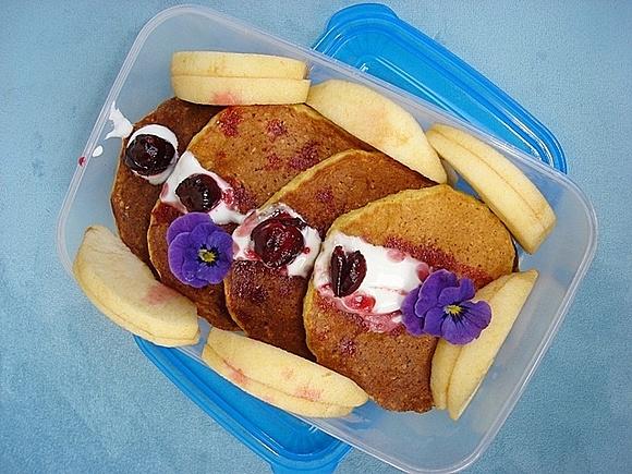 Placuszki proteinowe do lunchboxa na ii śniadanie