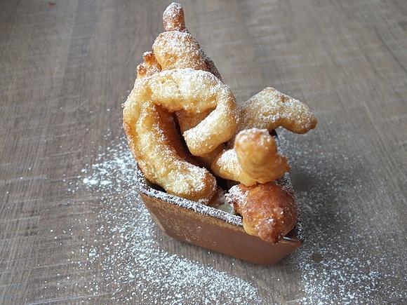 Zakręcone waniliowe churros