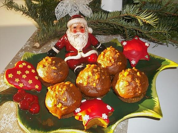 Muffinki piernikowe z dynią i sosem karmelowym