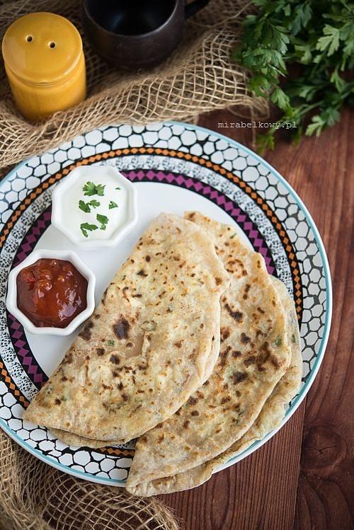 Paneer paratha - indyjski chleb z serem