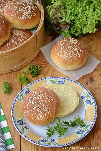Serowe bułki hamburgerowe