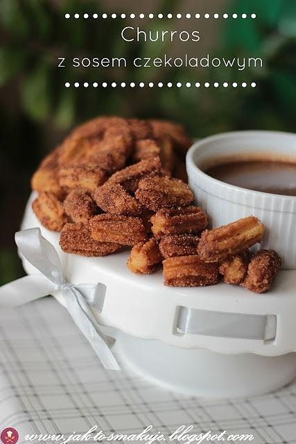 Churros z sosem czekoladowym