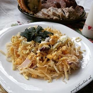 Sałatka z szynką i selerem w sosie curry