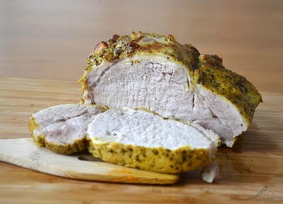 Soczysty pieczony schab