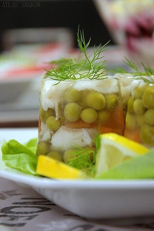 Tymbaliki z dorsza w galarecie