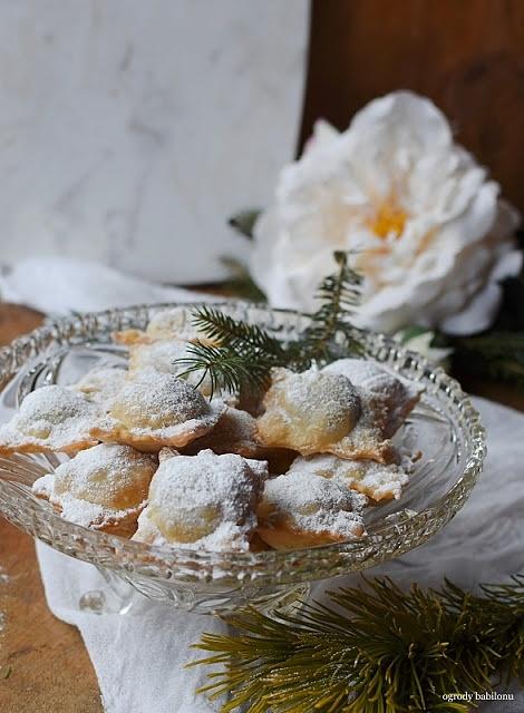 Karnawałowe ravioli z ciasteczkowym nadzieniem
