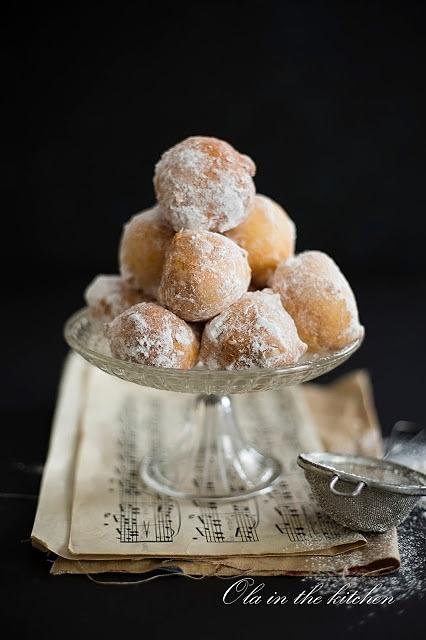 Mini pączki z serka homogenizowanego
