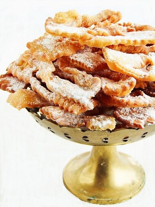 Faworki Lyonne dessert z cytrusową nutą kruche następnego dnia