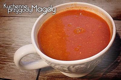 Zupa z ciecierzycy z pomidorami i pastą curry