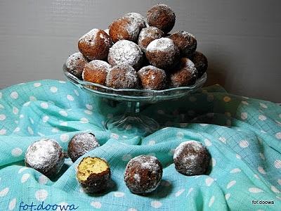 Pączki serowe na drożdżach