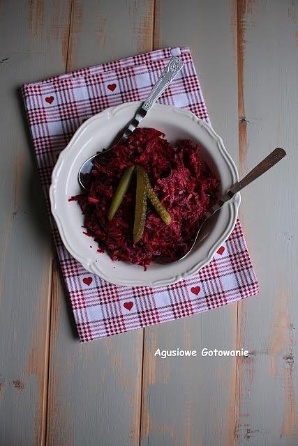 Pyszna surówka ze świeżych buraczków