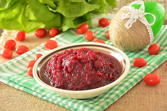 Buraczki zasmażane z jabłkiem