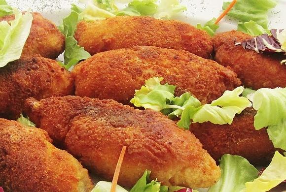 Kotlet de volaille - panierowany z masłem i koperkiem