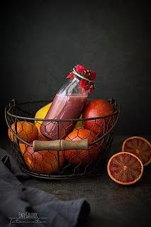 Smoothie z czerwonych pomarańczy
