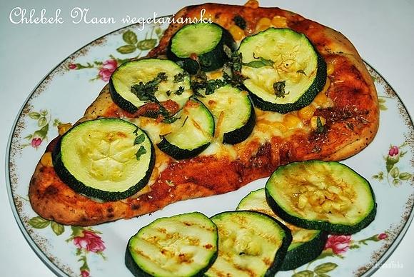 Wegetariański chlebek naan