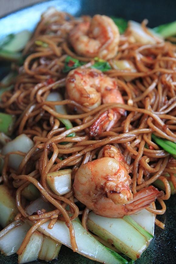 Makaron mie z krewetkami