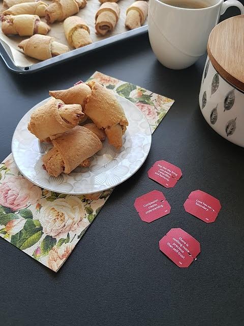 Rogaliki kokosowe z marmoladą