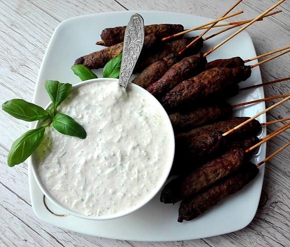 Greckie kofty z sosem tzatziki