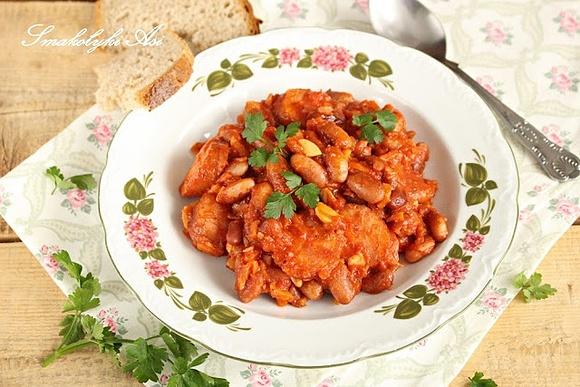 Fasolka orzełek w pomidorach