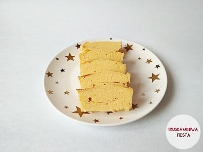 Ciasto kukurydziane z twarogiem