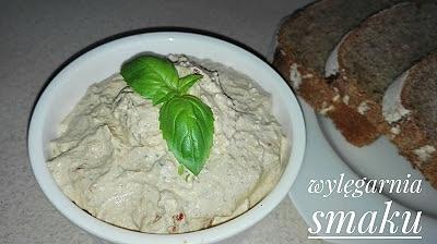 Pasta kanapkowa z białego sera na śniadanie lub jako dip