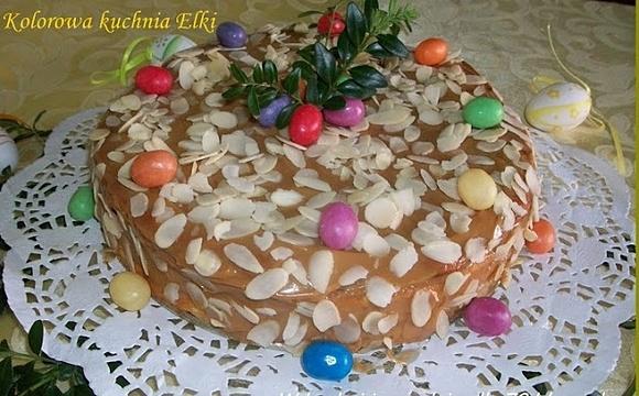 Wielkanocny sernik z kajmakiem