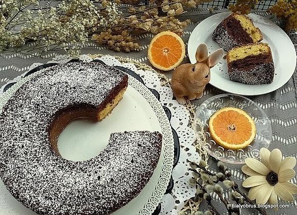 Dwukolorowy wieniec pomarańczowo-kakaowy