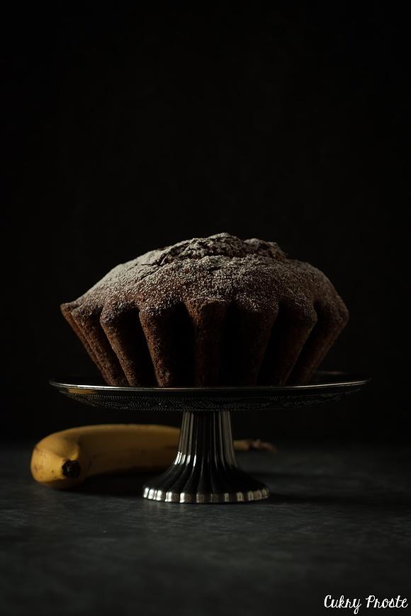Szybka wegańska babka bananowa