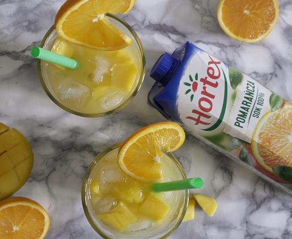 Mrożona herbata z mango i pomarańczą