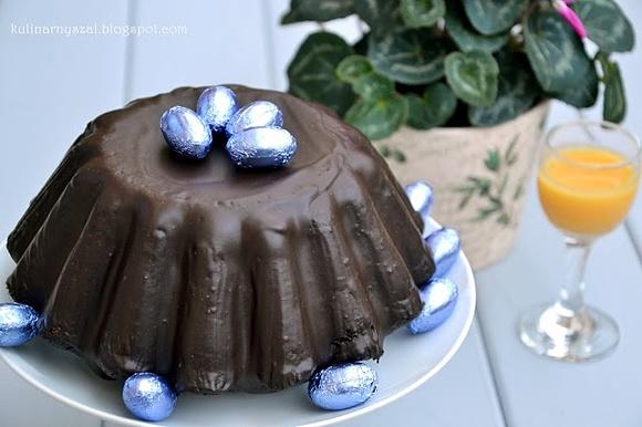 Babka z ajerkoniakiem