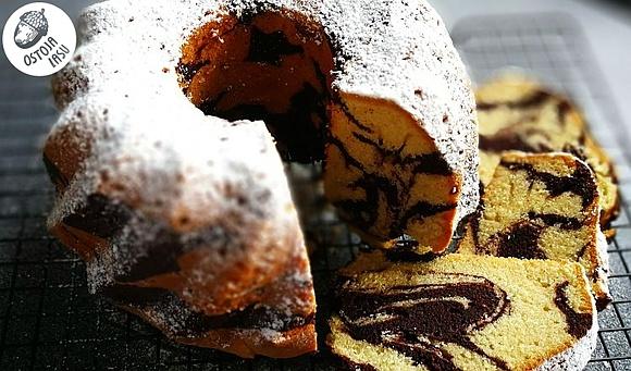 Babka piaskowa dwukolorowa