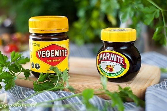Marmite i Vegamite - co to jest i z czym jeść