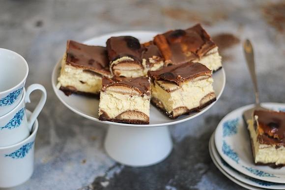 Pieczony sernik tiramisu na dużą blaszkę