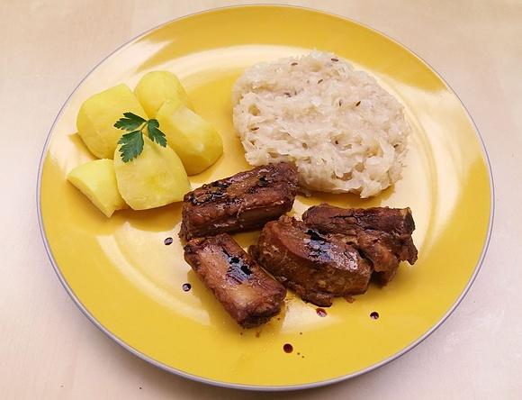 Żeberka w miodowej marynacie
