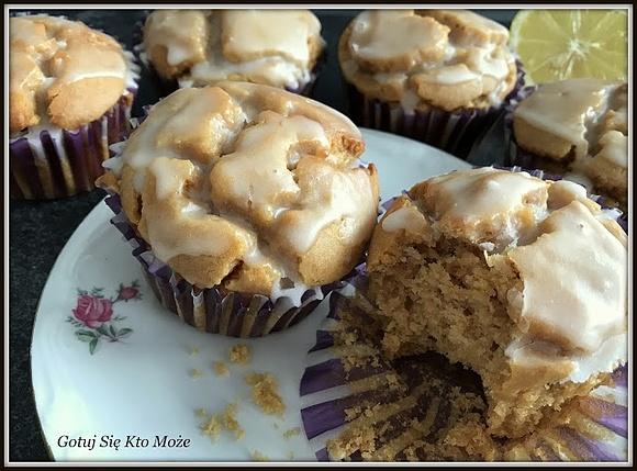 Muffinki bezglutenowe z cytrynowym lukrem