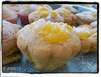 Mini babeczki z lemon curd i cytrynowym nadzieniem