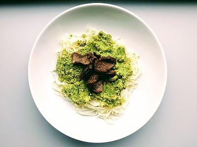 Pesto z brokuła i pestek słonecznika