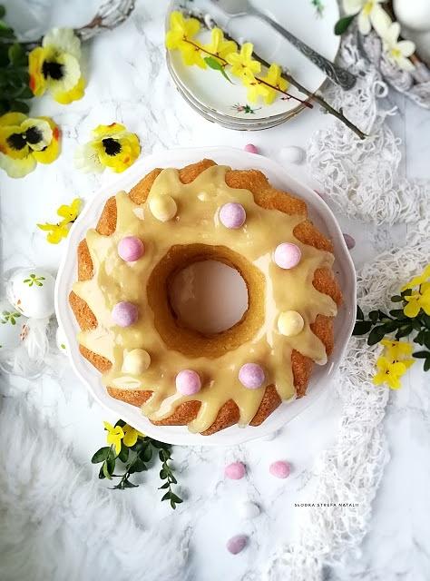 Babka migdałowa