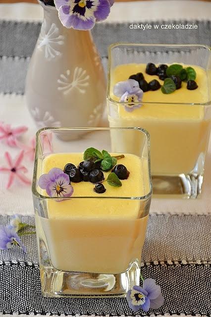 Pudding z kaszą manną