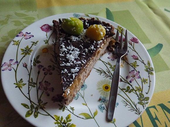 Tarta a'la Mars z kremem czekoladowym i karmelem