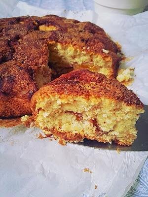 Ciasto z suszonymi morelami