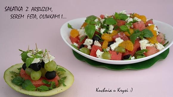 Sałatka z arbuzem, serem feta i oliwkami
