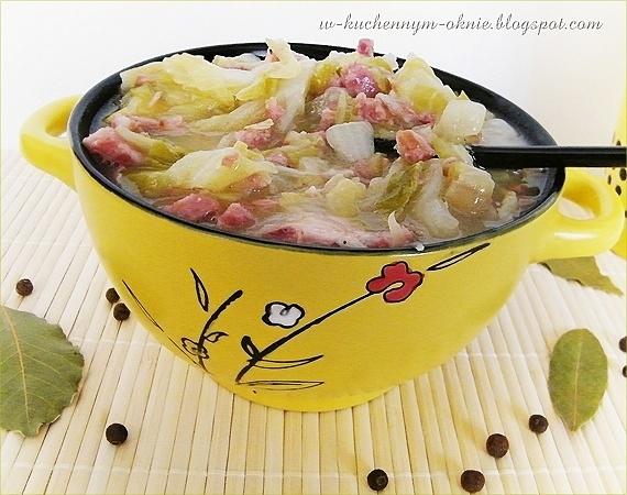 Bigos z młodej kapusty