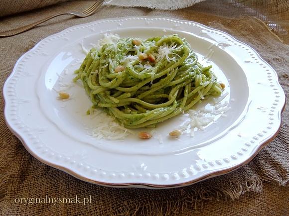 Spaghetti z pesto alla genovese
