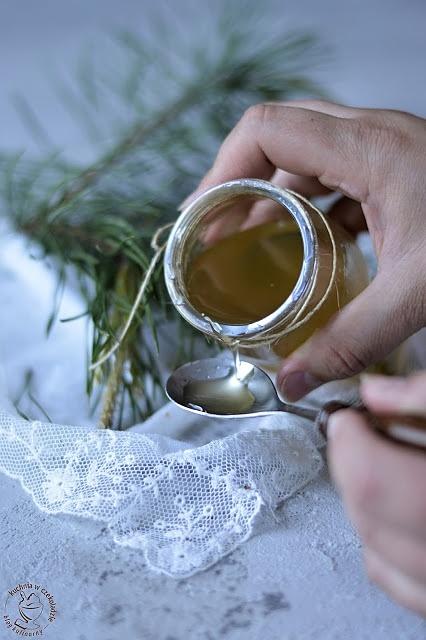 Syrop z pędów sosny