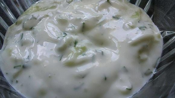 Sos tzatziki domowej roboty