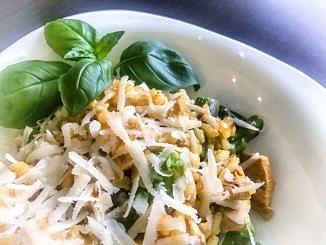 Risotto z kurczakiem i szparagami