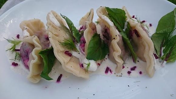 Pierogi z botwinką i fetą